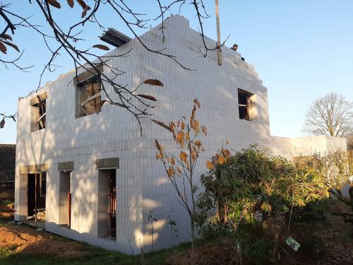 Maison familiale  ISOLABLOC 2018